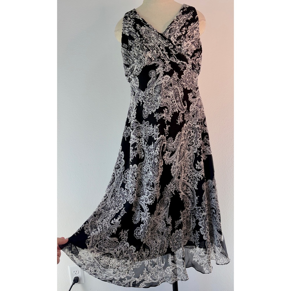 Vintage 90s Adrianna Papell 100% Silk Midi Dress Black White Paisley Fairy 14